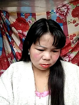 Snapshot of lusy-00 chatting on 4, 11, 2025 lusy-00 online show from 4, 11, 2025