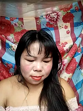 Snapshot of lusy-00 chatting on 8, 11, 2025 lusy-00 online show from 8, 11, 2025