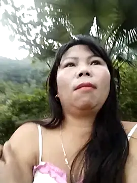 Snapshot of lusy-00 chatting on 15, 11, 2025 lusy-00 online show from 15, 11, 2025