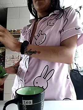 Snapshot of Queen_Ashly chatting on 18, 11, 2025 Queen Ashly online show from 18, 11, 2025