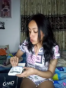 Snapshot of Queen_Ashly chatting on 28, 11, 2025 Queen Ashly online show from 28, 11, 2025