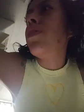 Queen Ashly online show from 21, 12, 2025