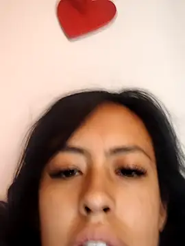 Queen Ashly online show from 15, 2, 2026