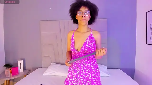 Snapshot of sophie_rojas chatting on 29, 11, 2025 sophie rojas online show from 29, 11, 2025