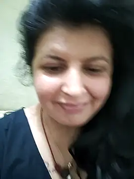 Snapshot of Jann_Riya333 chatting on 8, 9, 2025 Jann Riya333 online show from 8, 9, 2025