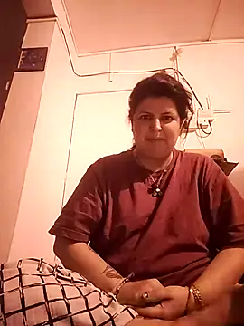 Snapshot of Jann_Riya333 chatting on 4, 10, 2025 Jann Riya333 online show from 4, 10, 2025