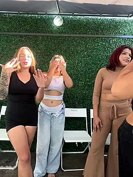 Snapshot of AngelBlushXXX chatting on 9, 9, 2025 AngelBlushXXX online show from 9, 9, 2025