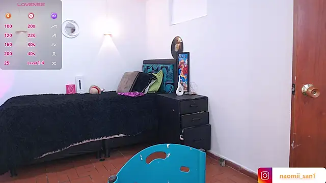 naomii san online show from 17, 9, 2025