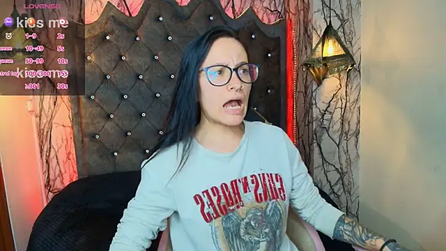 Snapshot of Zami_Escobar_of chatting on 11, 9, 2025 Zami Escobar of online show from 11, 9, 2025