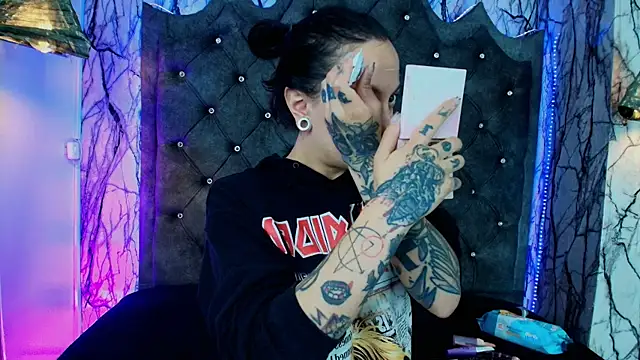 Snapshot of Zami_Escobar_of chatting on 17, 9, 2025 Zami Escobar of online show from 17, 9, 2025