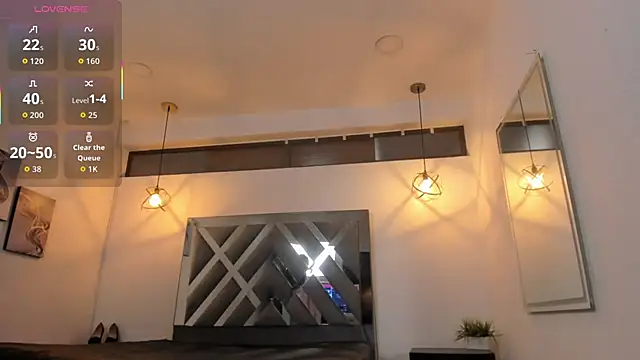 Candy Hott7 online show from 7, 1, 2026