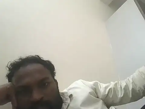 Snapshot of king_godgm chatting on 15, 10, 2025 king godgm online show from 15, 10, 2025