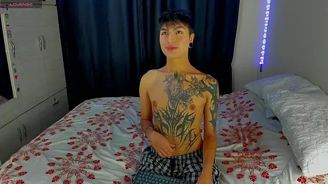 Dark luckyyy online show from 21, 11, 2025