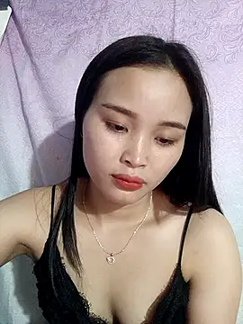 Snapshot of Lili_lovely chatting on 20, 10, 2025 Lili lovely online show from 20, 10, 2025