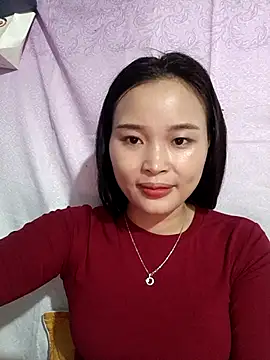 Snapshot of Lili_lovely chatting on 24, 10, 2025 Lili lovely online show from 24, 10, 2025