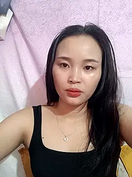 Snapshot of Lili_lovely chatting on 26, 10, 2025 Lili lovely online show from 26, 10, 2025