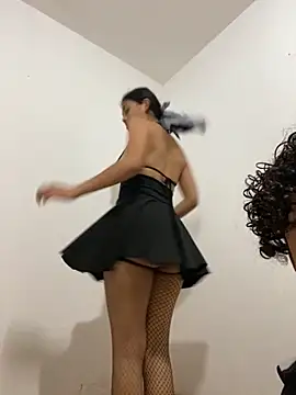 Snapshot of Nezuko-uWux chatting on 20, 9, 2025 Nezuko-uWux online show from 20, 9, 2025