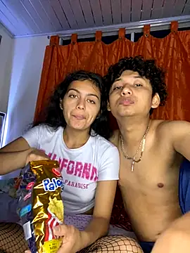 Snapshot of Nezuko-uWux chatting on 25, 9, 2025 Nezuko-uWux online show from 25, 9, 2025