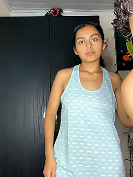 Snapshot of Nezuko-uWux chatting on 30, 9, 2025 Nezuko-uWux online show from 30, 9, 2025