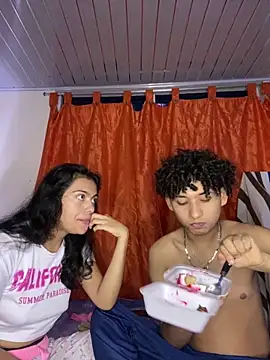 Snapshot of Nezuko-uWux chatting on 7, 11, 2025 Nezuko-uWux online show from 7, 11, 2025