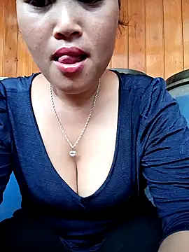 Snapshot of maycuc123 chatting on 17, 9, 2025 maycuc123 online show from 17, 9, 2025