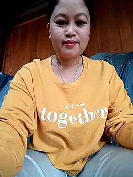 Snapshot of maycuc123 chatting on 27, 9, 2025 maycuc123 online show from 27, 9, 2025