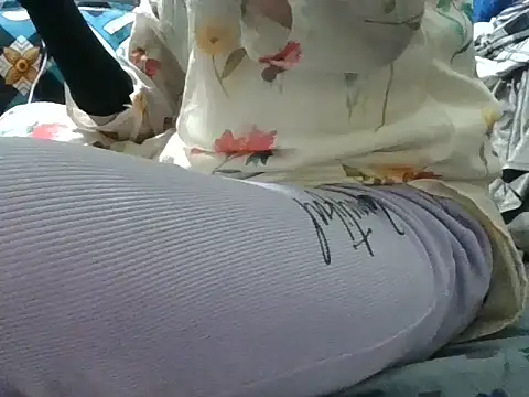 Roshani hoty online show from 30, 3, 2026