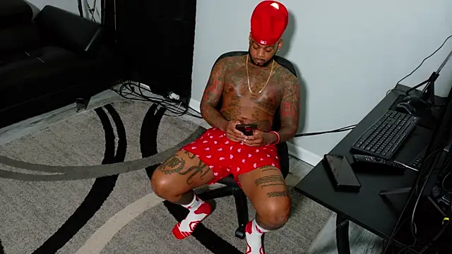 SLANGONDEMHOES online show from 27, 11, 2025