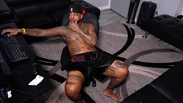 SLANGONDEMHOES online show from 4, 2, 2026