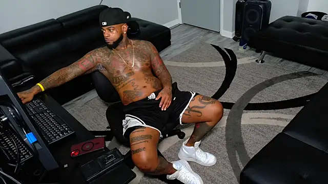 SLANGONDEMHOES online show from 5, 2, 2026