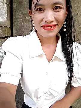 Snapshot of rubi_bae chatting on 12, 10, 2025 rubi bae online show from 12, 10, 2025