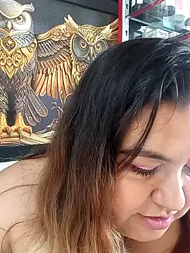 Snapshot of curvy_diva_ chatting on 9, 9, 2025 curvy diva online show from 9, 9, 2025