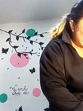 Snapshot of curvy_diva_ chatting on 10, 9, 2025 curvy diva online show from 10, 9, 2025