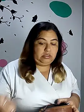 Snapshot of curvy_diva_ chatting on 18, 9, 2025 curvy diva online show from 18, 9, 2025