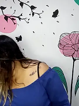 Snapshot of curvy_diva_ chatting on 6, 10, 2025 curvy diva online show from 6, 10, 2025