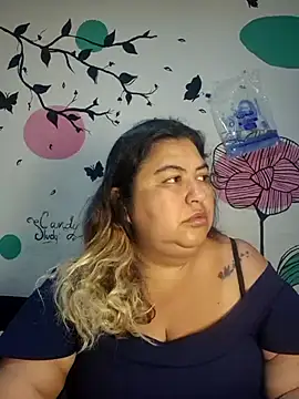 Snapshot of curvy_diva_ chatting on 18, 10, 2025 curvy diva online show from 18, 10, 2025