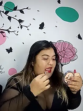 Snapshot of curvy_diva_ chatting on 22, 10, 2025 curvy diva online show from 22, 10, 2025