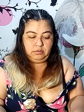 Snapshot of curvy_diva_ chatting on 21, 11, 2025 curvy diva online show from 21, 11, 2025