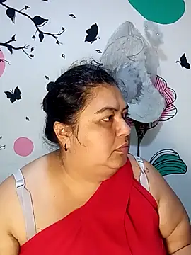 Snapshot of curvy_diva_ chatting on 24, 11, 2025 curvy diva online show from 24, 11, 2025