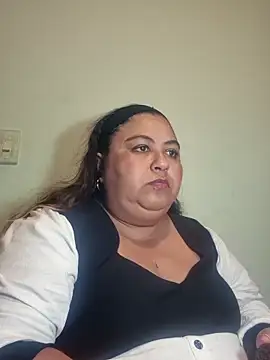 curvy diva  online show from 7, 2, 2026