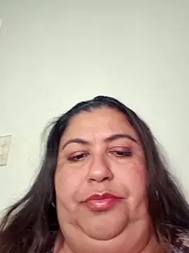 curvy diva  online show from 10, 4, 2026