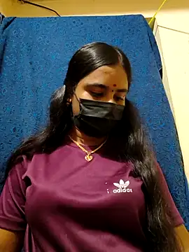 mini-queen online show from 3, 4, 2026