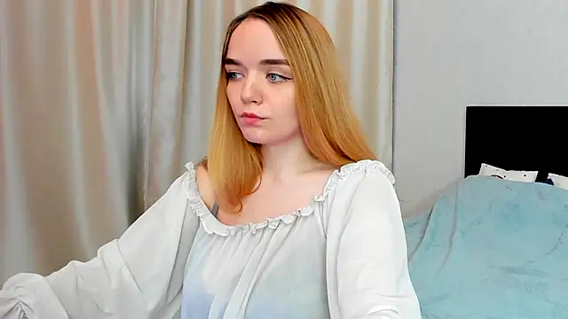 JanetShy online show from 24, 9, 2025