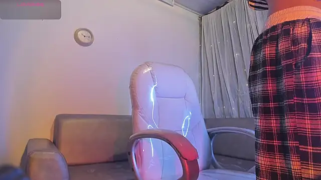 Snapshot of Angeel_of_lust chatting on 26, 10, 2025 Angeel of lust online show from 26, 10, 2025