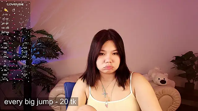 Snapshot of Moana_light chatting on 19, 9, 2025 Moana light online show from 19, 9, 2025