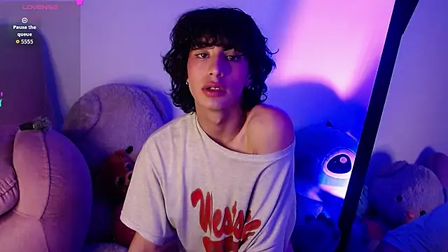 saanti foxs online show from 6, 11, 2025