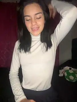 Snapshot of blinkiii_ chatting on 11, 10, 2025 blinkiii online show from 11, 10, 2025