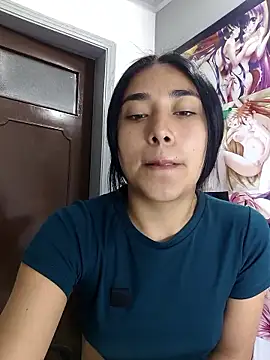 Snapshot of AmberGold- chatting on 11, 10, 2025 AmberGold- online show from 11, 10, 2025