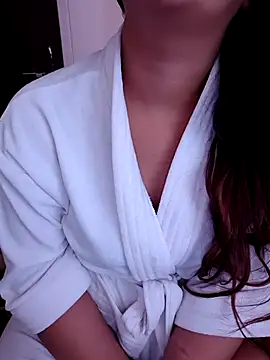 Dimple sexxy online show from 6, 4, 2026