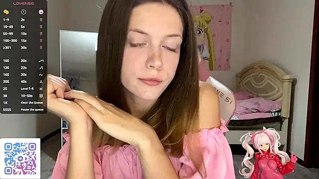 Snapshot of VibeQueenLucy chatting on 2, 10, 2025 VibeQueenLucy online show from 2, 10, 2025
